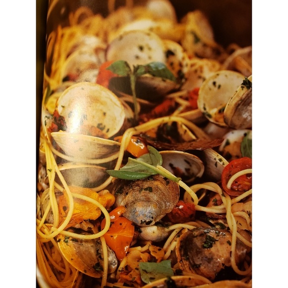 Tyler's Ultimate Cookbook by Tyler Florence - Picture 6 of 8